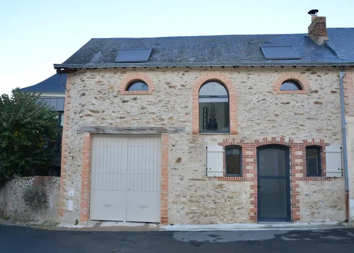 D'hotes Le Fer A Cheval Bed and Breakfast 3*